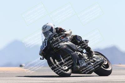 media/Oct-13-2025-Moto Forza (Mon) [[a66d839500]]/2-A Group/Session 4 (Turn 9)/